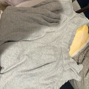 Like new Gray wide leg aerie sweatpants